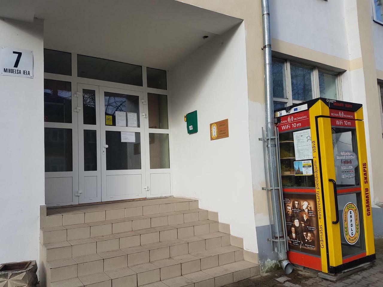 Apartament Erfolg 11 Daugavpils Extérieur photo